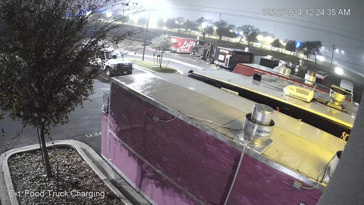 Surveillance video of BBQ food truck theft